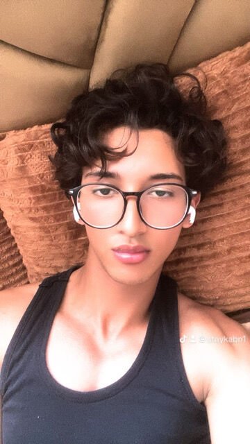 mostafa - Cover 1