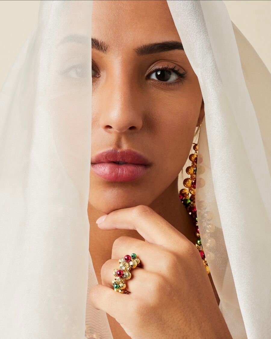 lubna – Commercial