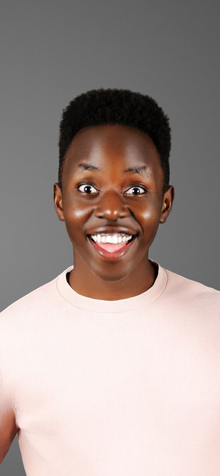 STANLEY KALUNGI – Hands