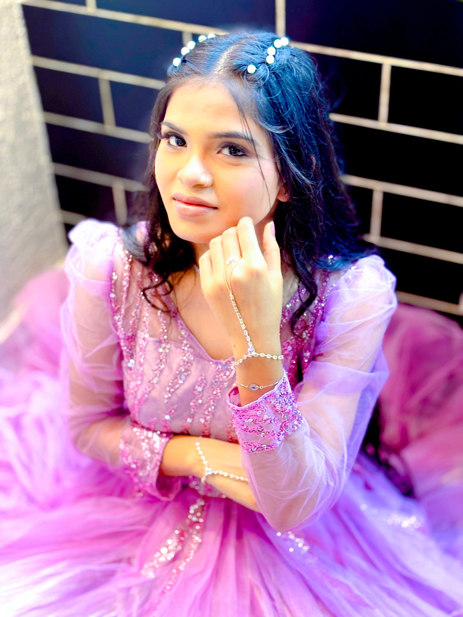 vineshwari sahu - Cover 1