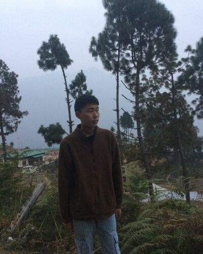 kinley gyeltshen - Motithang model