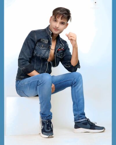 vinayak rastogi - Lucknow model